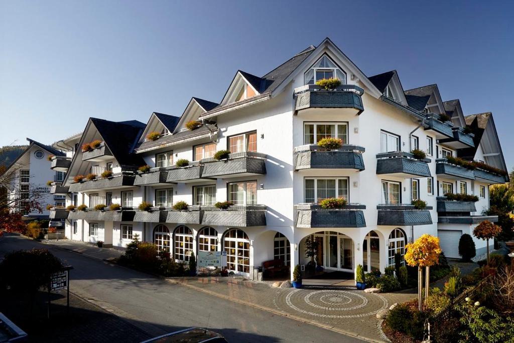Hotel Hochheide Willingen  Esterno foto